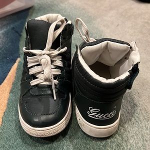Toddler Boys Gucci Sneakers sizes 24 @gucci @guccikids #gucci